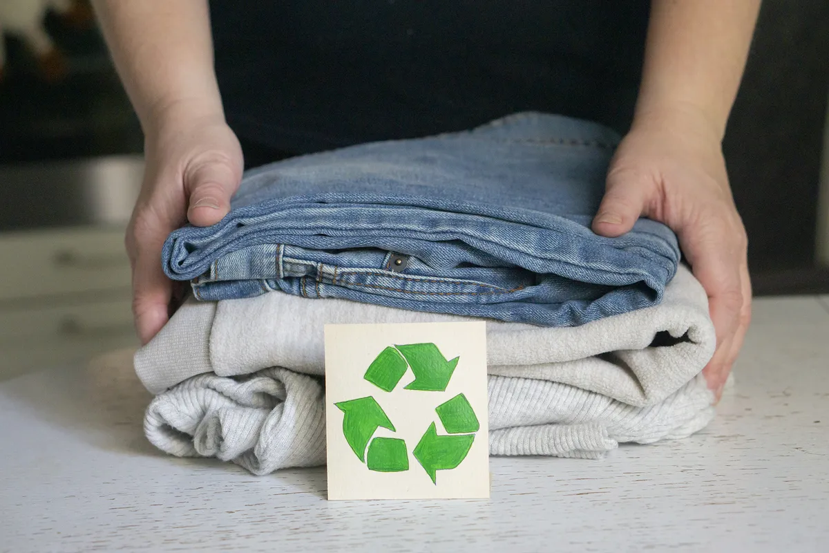 How to Wash Sustainable Clothes to Make Them Last for Years 2026