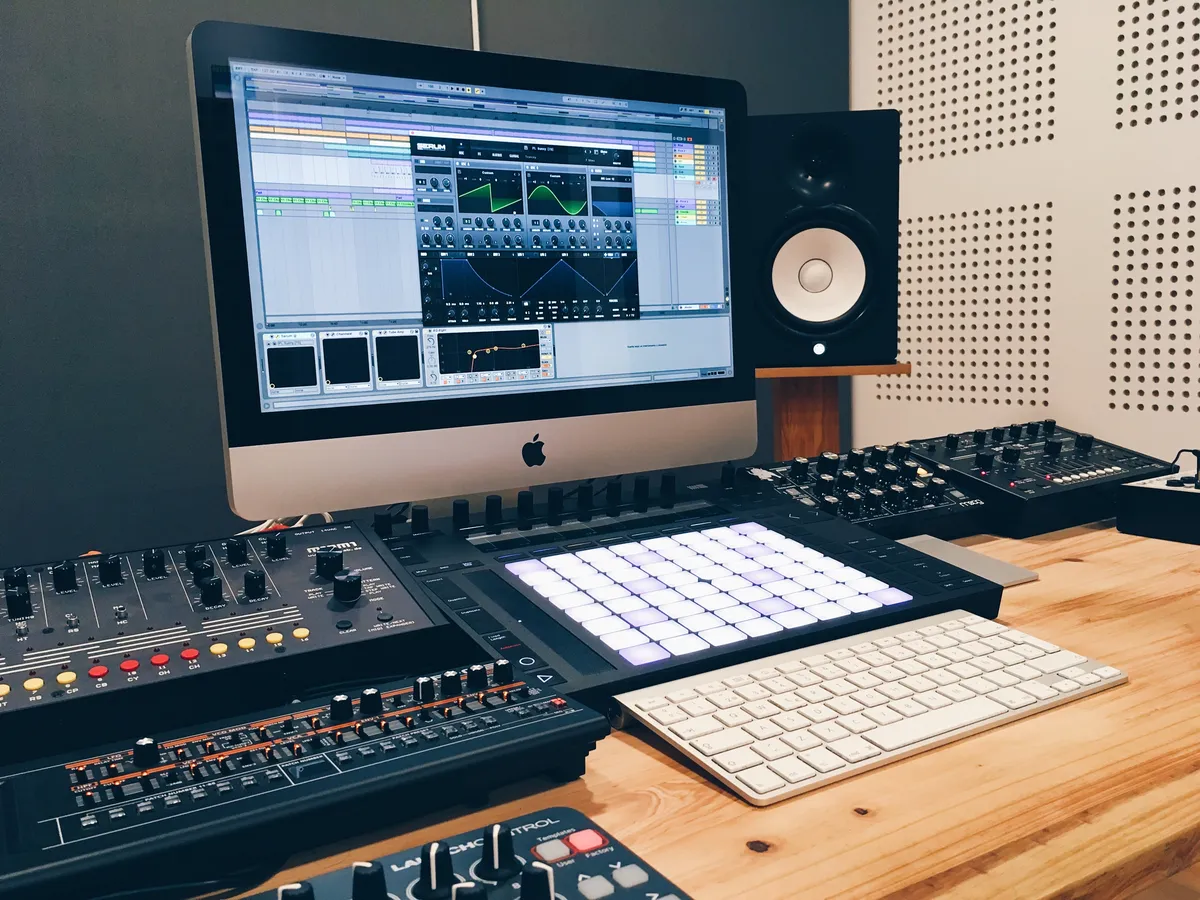Pablo Awad control room