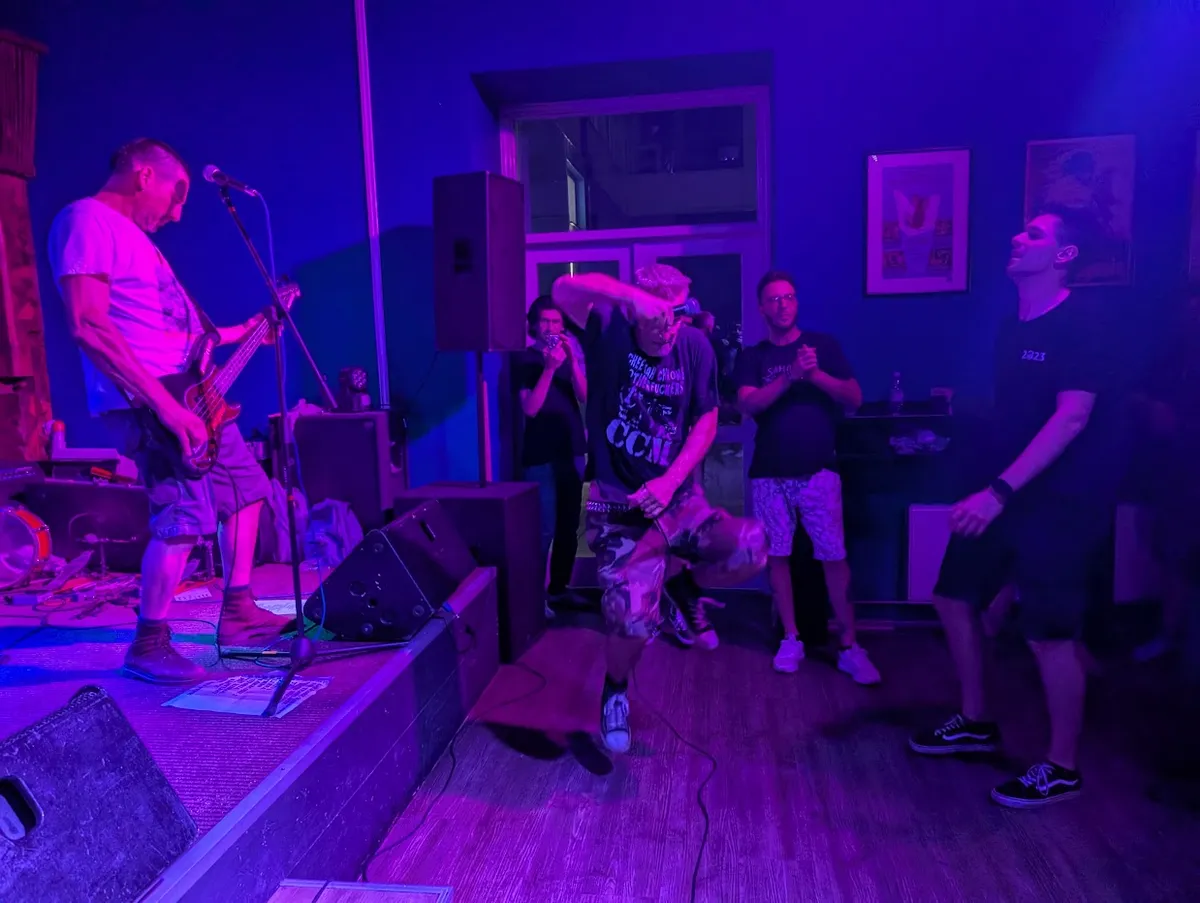 PXL_20250920_202128910