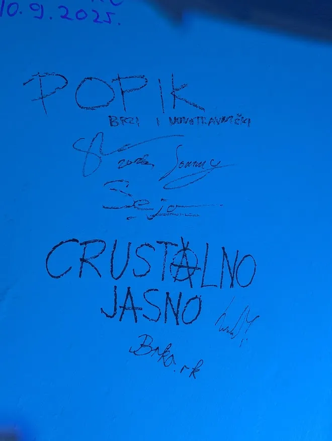 PXL_20260315_114953246