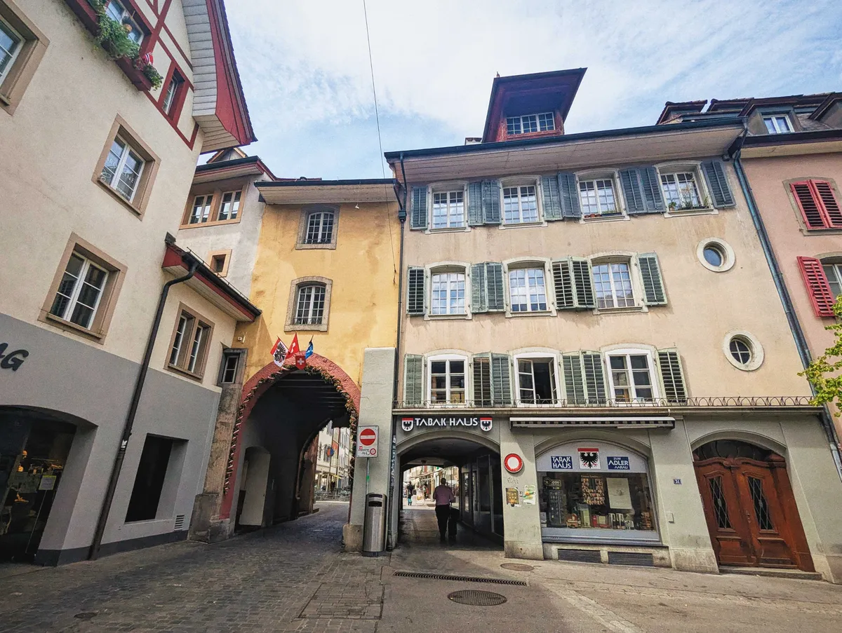 A crop of the old town, a mix of older and newer facades.
