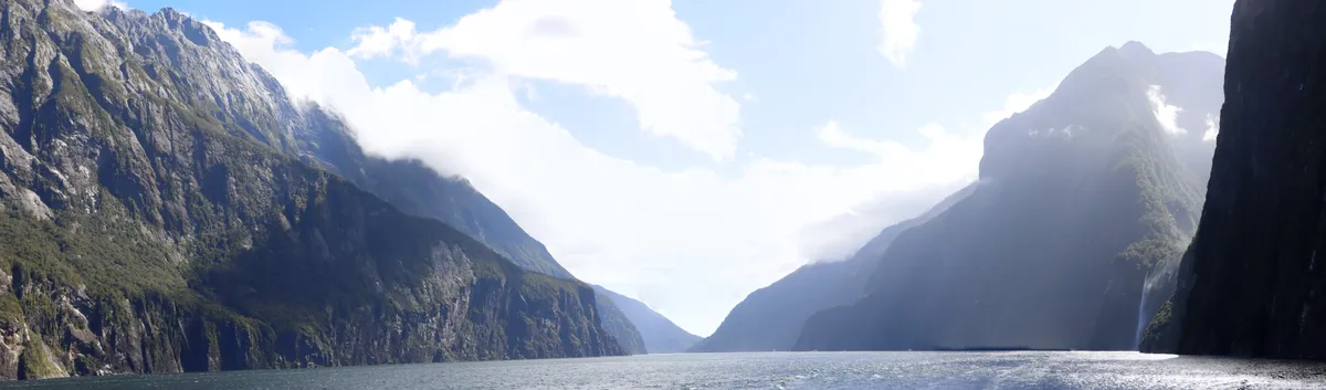 milford-sound-pano-2-small