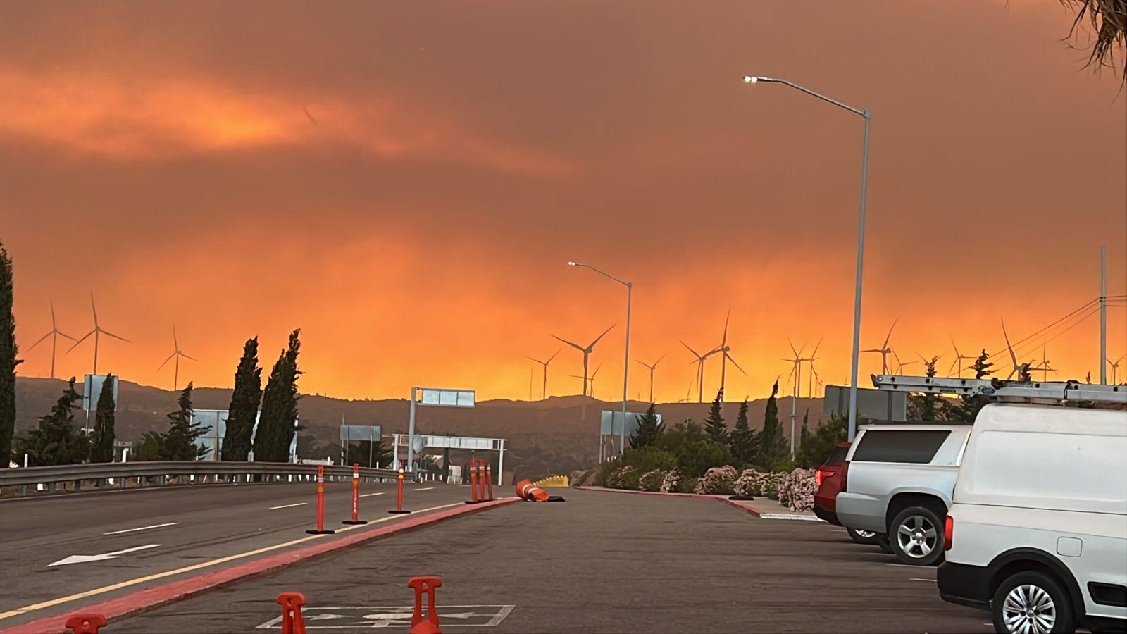 Incendios forestales afecta visibilidad en carretera El Hongo - La Rumorosa