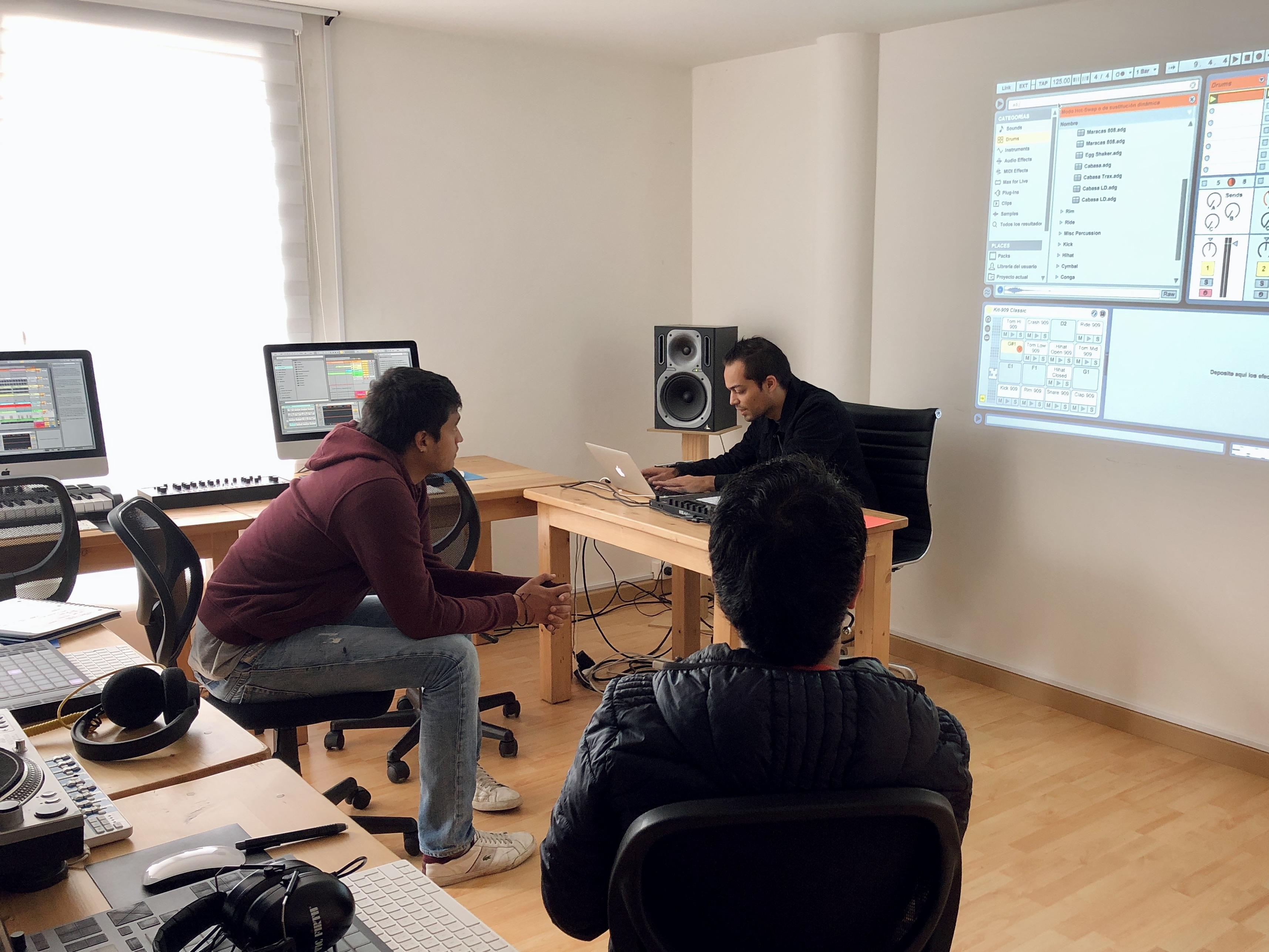 Clase Live Pablo Awad