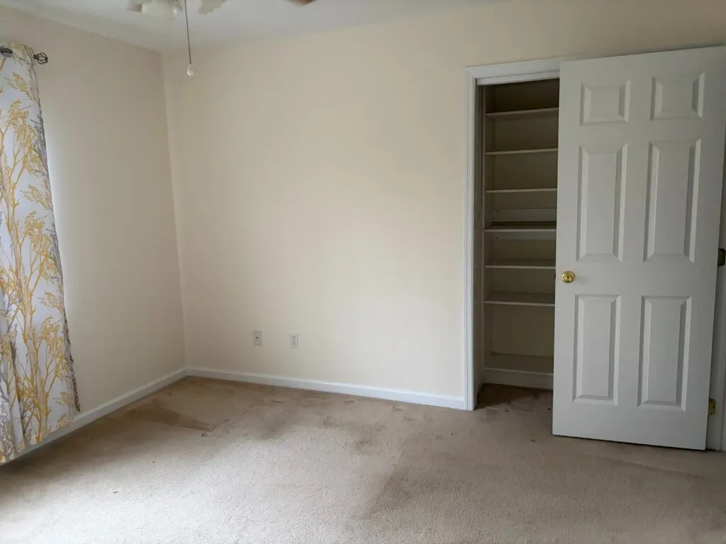 imgi_22_A9E2261F-7715-464C-A226-E017F1351C68-1024x768