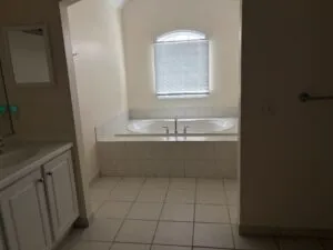 imgi_47_CE46290E-CB01-418D-9FA0-FBEE4AB233A1-300x225