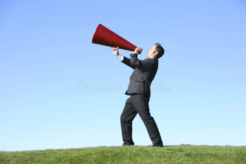 businessman-megaphone-3252148