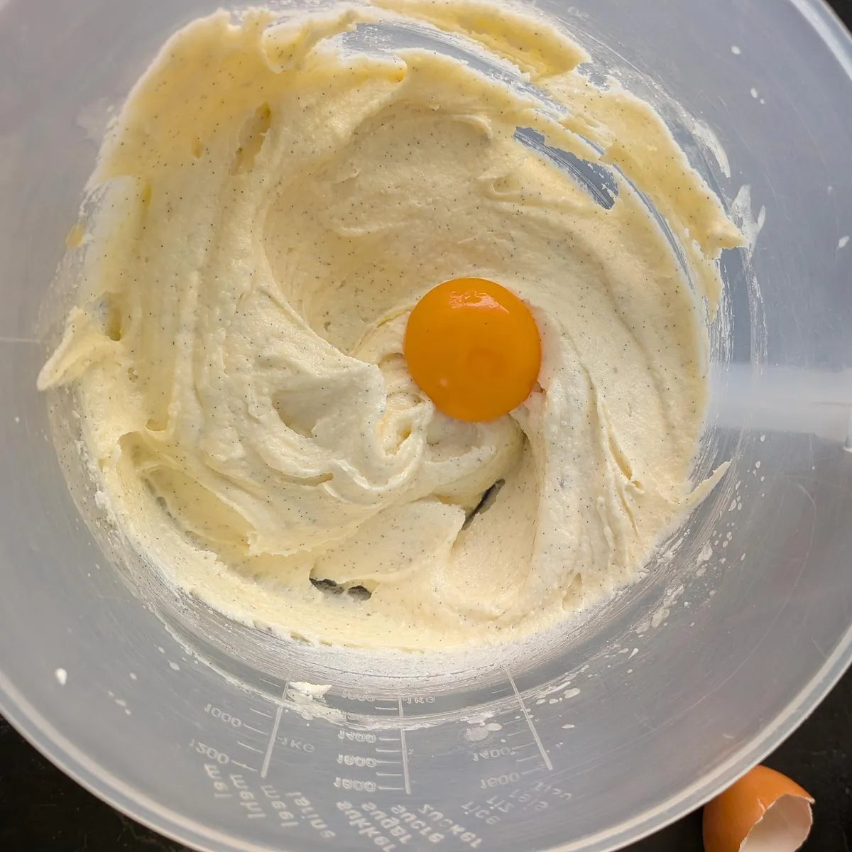 Added egg yolk to mix