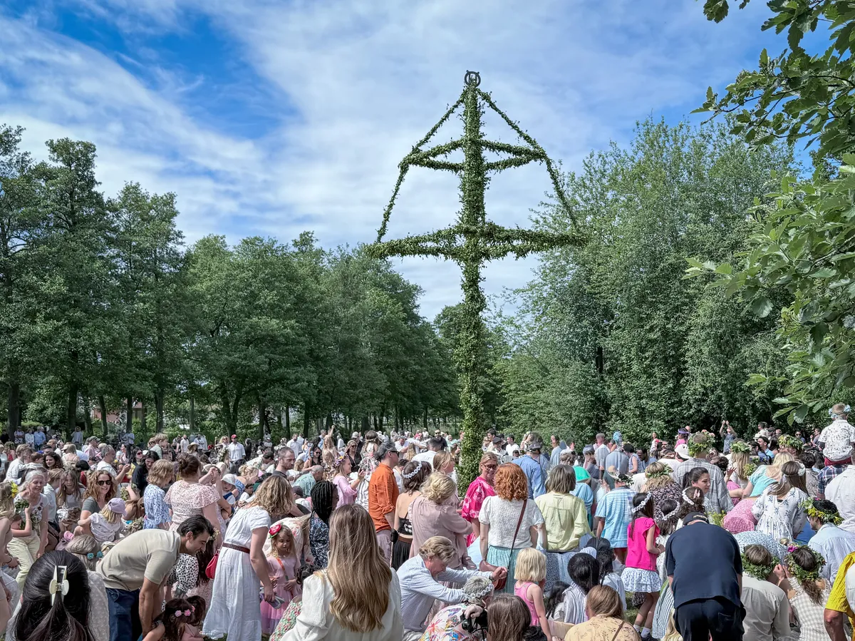 Midsommarstång dance