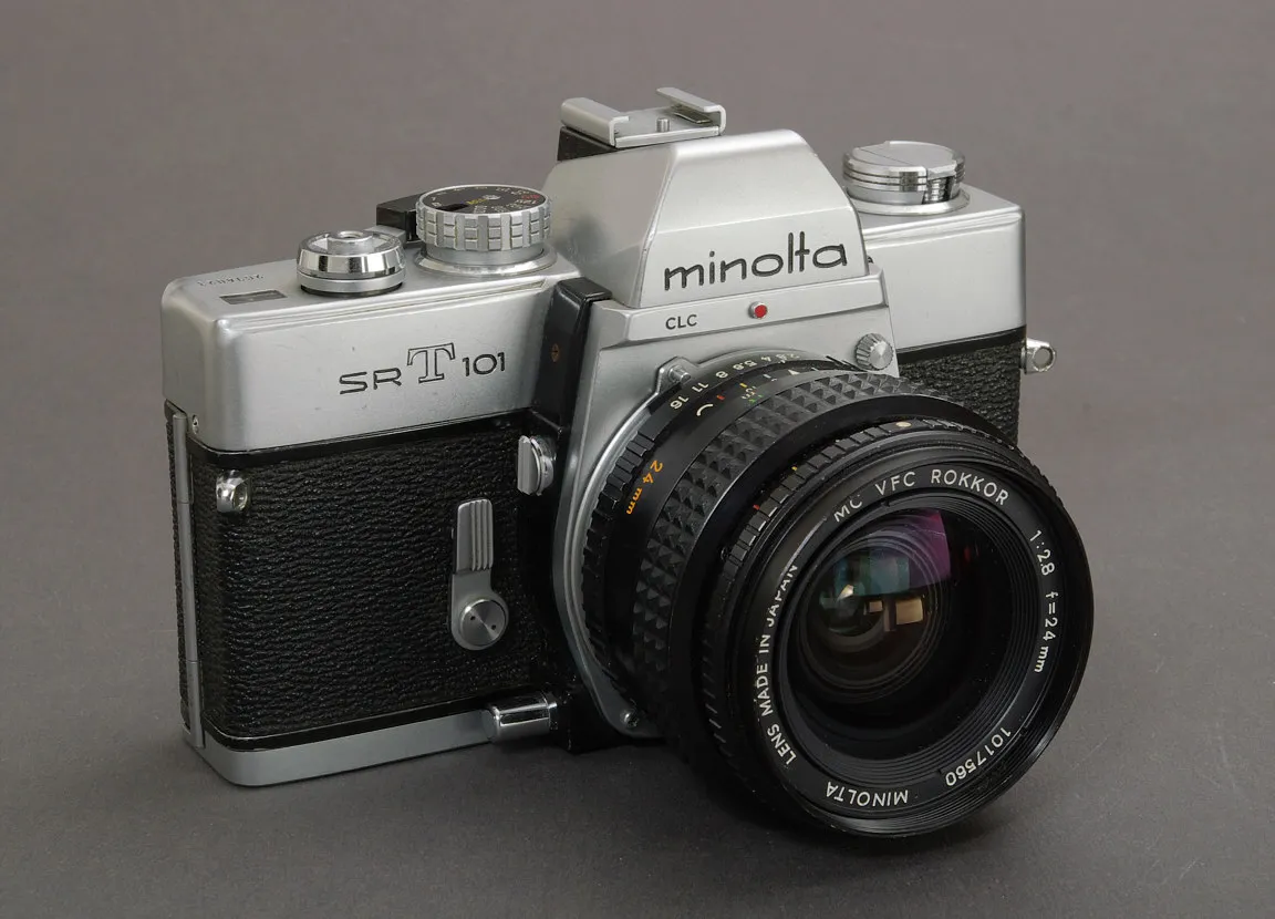 A Minolta SR-T 101