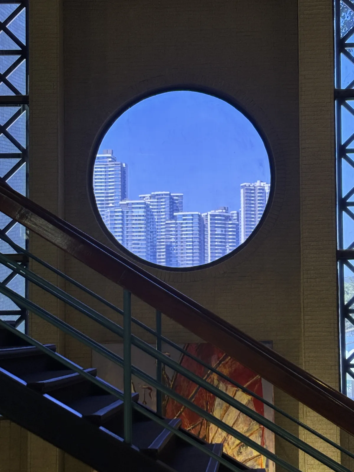 E645BB80-007F-49C3-B157-67FDC73CDDB3