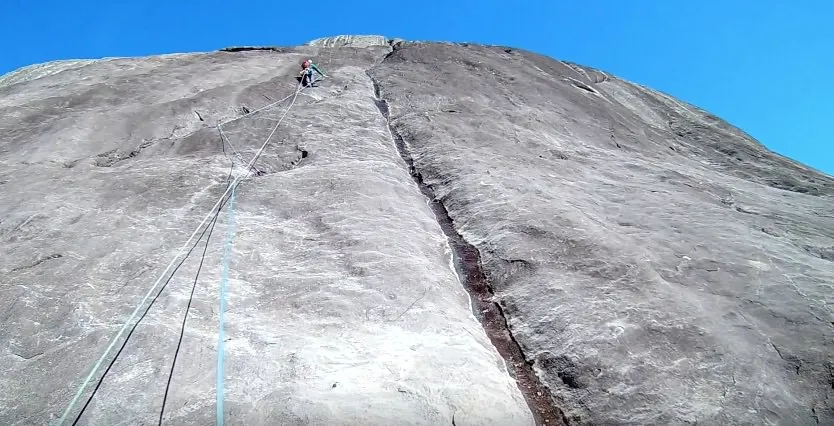 The water groove that follows the route on Pitch 2