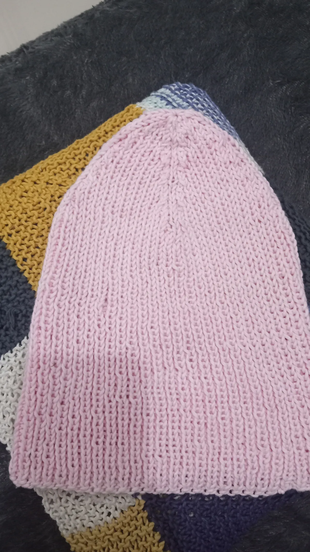 Ini Beanie yang aku buat, kalau dipakai lumayan normal sih menurutku