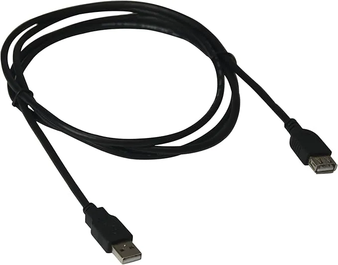 o cabo extensor USB macho-fêmea