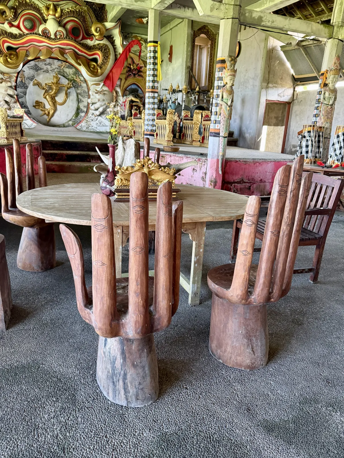 hand-chairs
