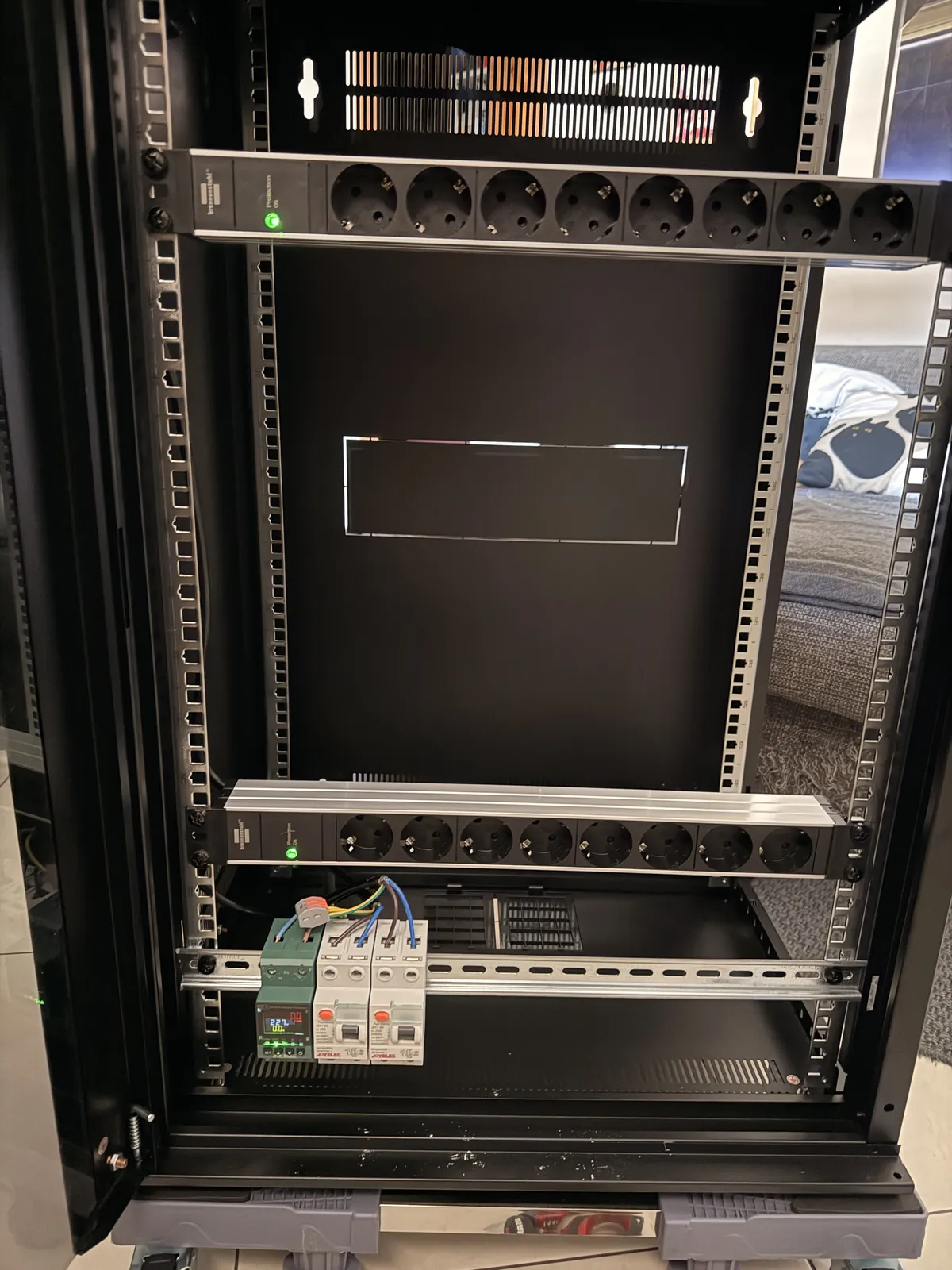 rack_4