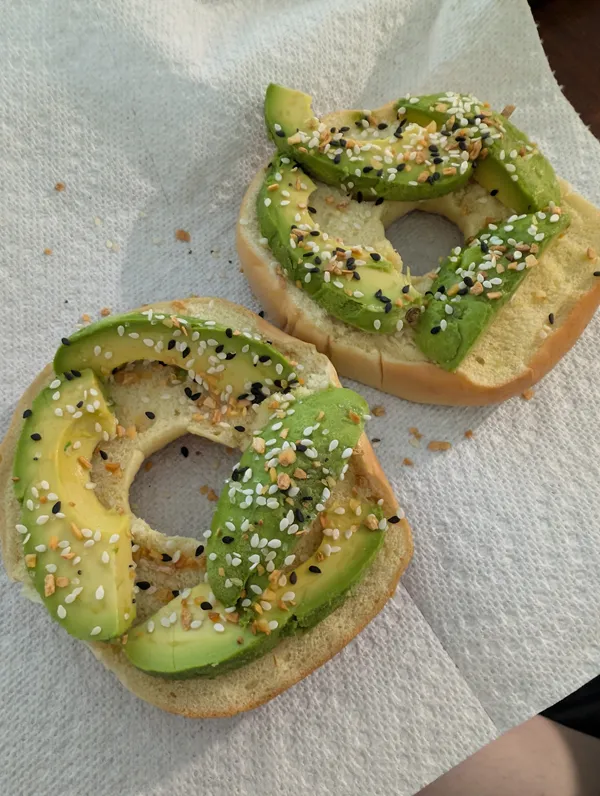 avocado bagel