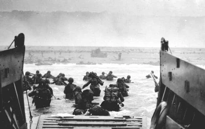 O Dia D é também chamado de Operação Overlord e promoveu o desembarque de soldados Aliados nas praias da Normandia, no Norte da França, durante a Segunda Guerra Mundial.