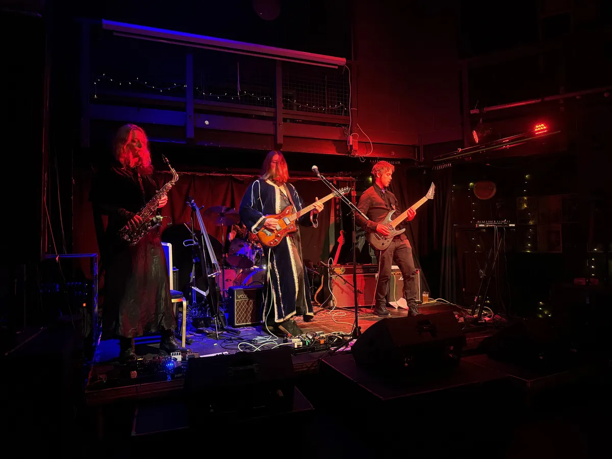 2024A01-42-BandPhotos - 3