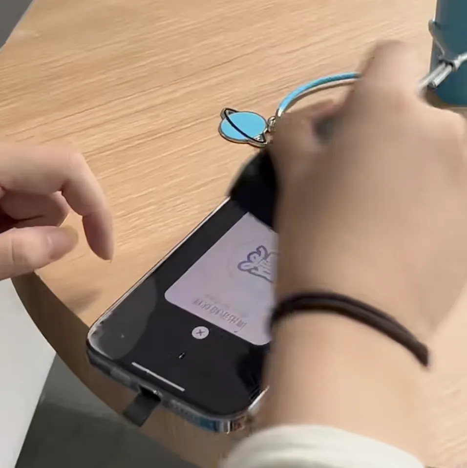 正在赛博盖章的玩家