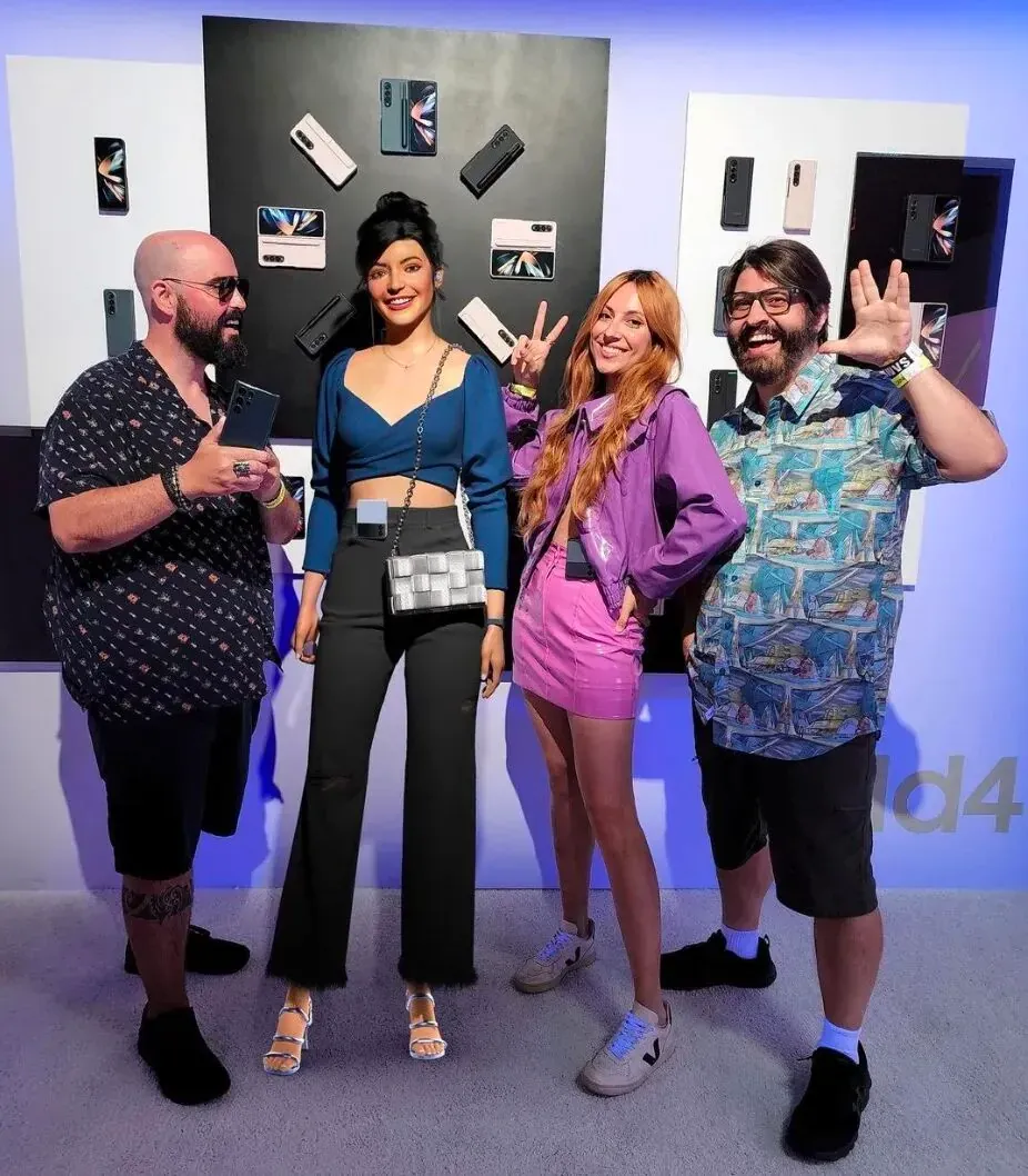 570836fedc0742c41bc52f18aafb5268f4feabb66fc833e25c17d05d160a8544@large