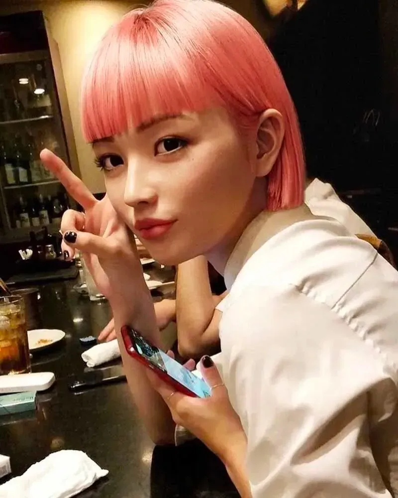 591fae95cfce0ae2e11c0bea3c086588dfb975e8e23e5ed0319a40ef8a1dbcc0@large