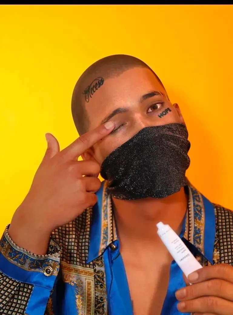 6574a1e60fdba5dbcbbf1912a018d9066bbd223c43b9f2212a510f097e08bab6@large