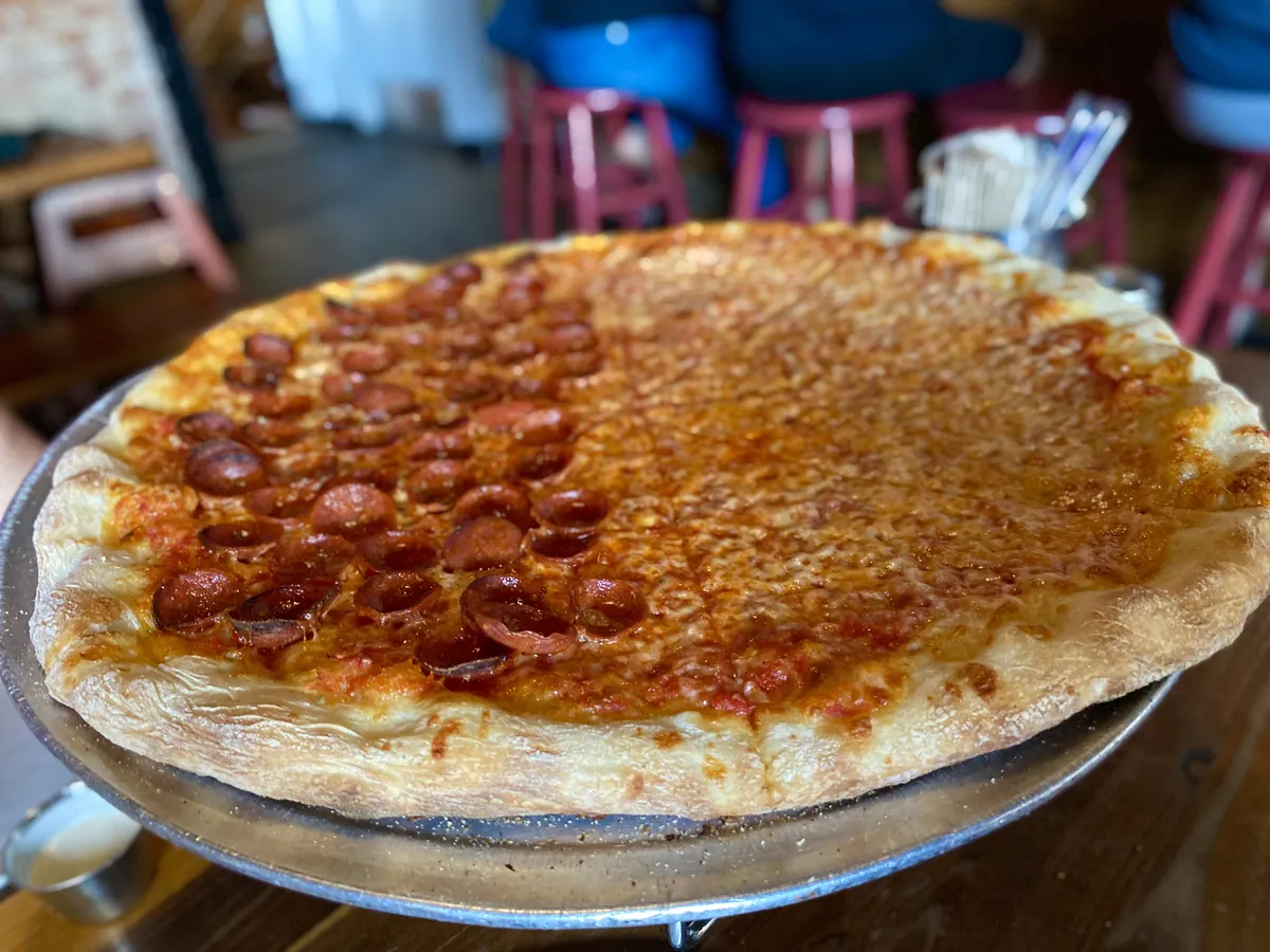 Slice & Pint's beautiful pepperoni pizza