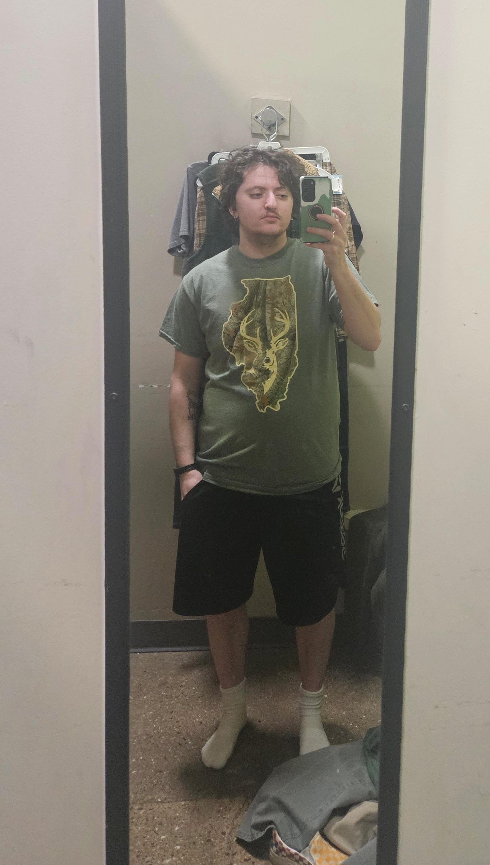 mossy oak t-shirt