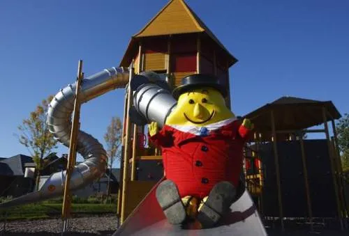 tumblr_nww1x2kat51tb4f65o1_500