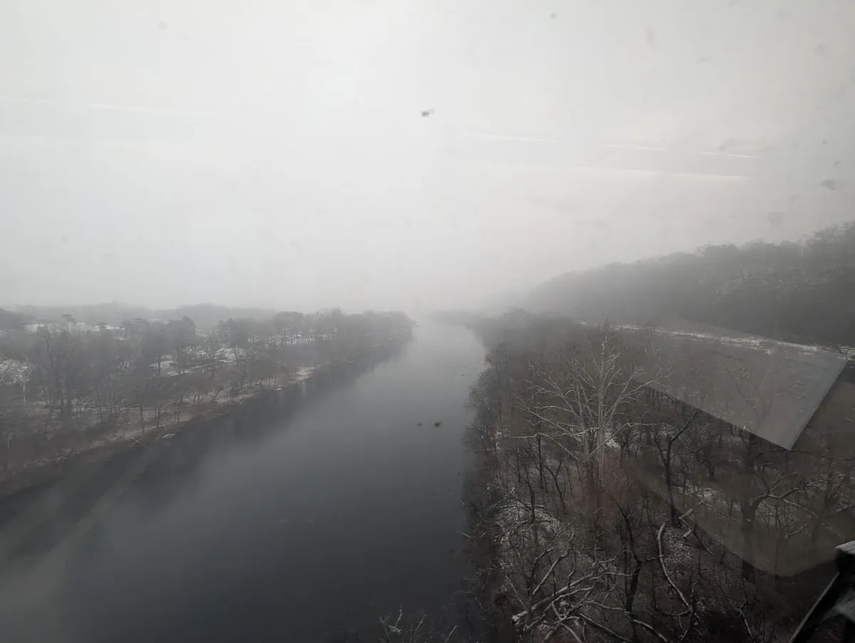 train_ride_snow_2025